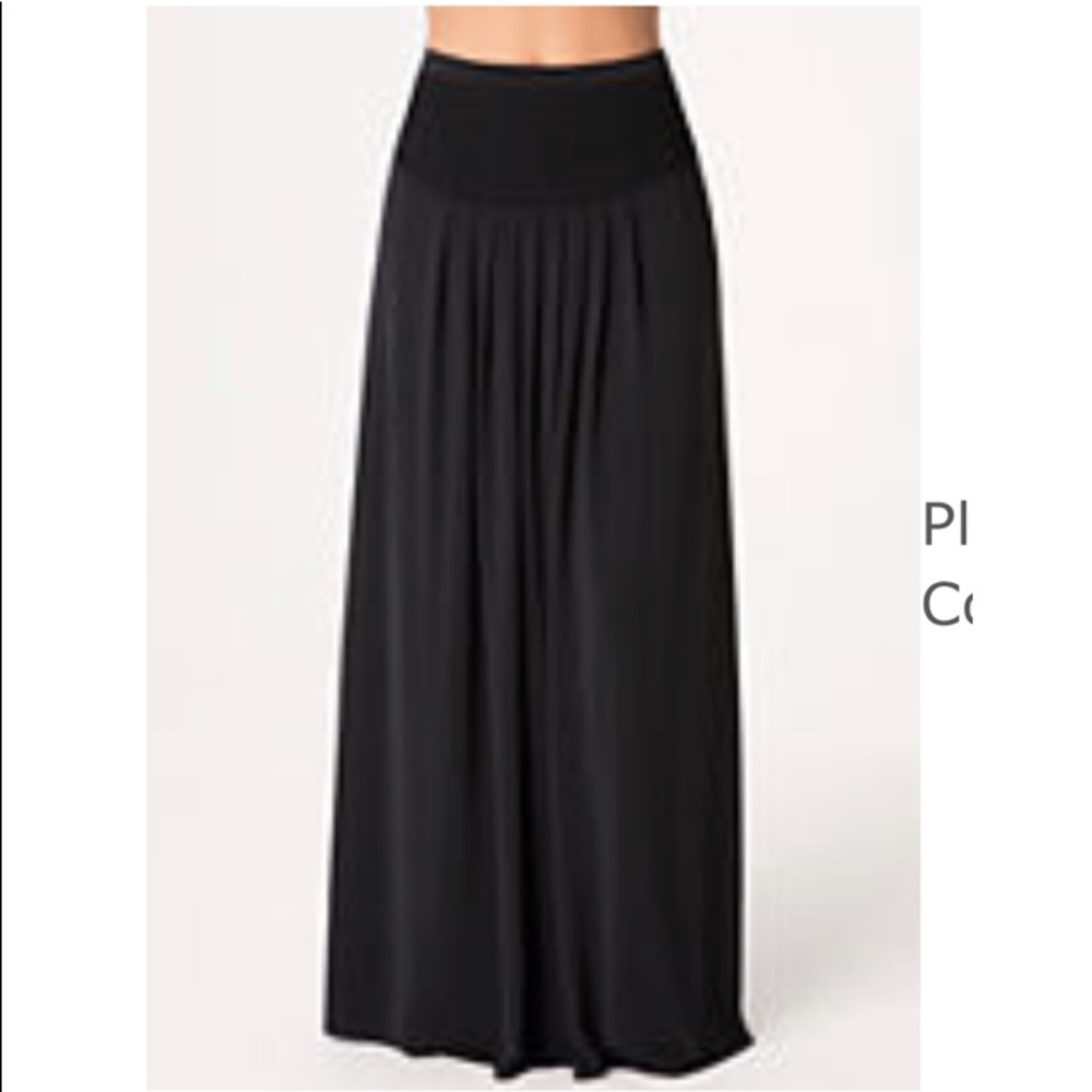 Maxi Skirt🖤